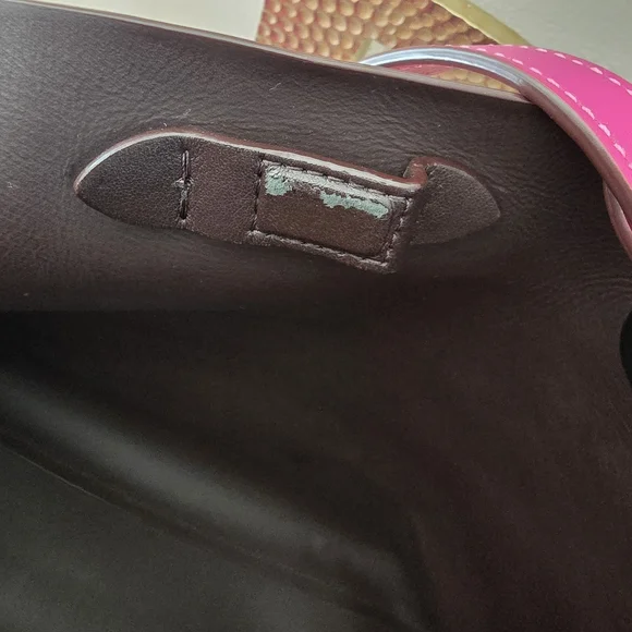 Coach Signature Chain Central Tote - Picture 9 of 16